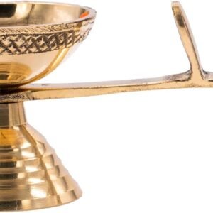 Classic Brass Diya for Puja Indispensable Pooja Article for Aarti Arti Deepak Deepam for Home Temple Décor Accessory Gifts (Aarti Diya Design-2)